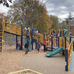Imagen del nuevo parque infantil de Long Branch